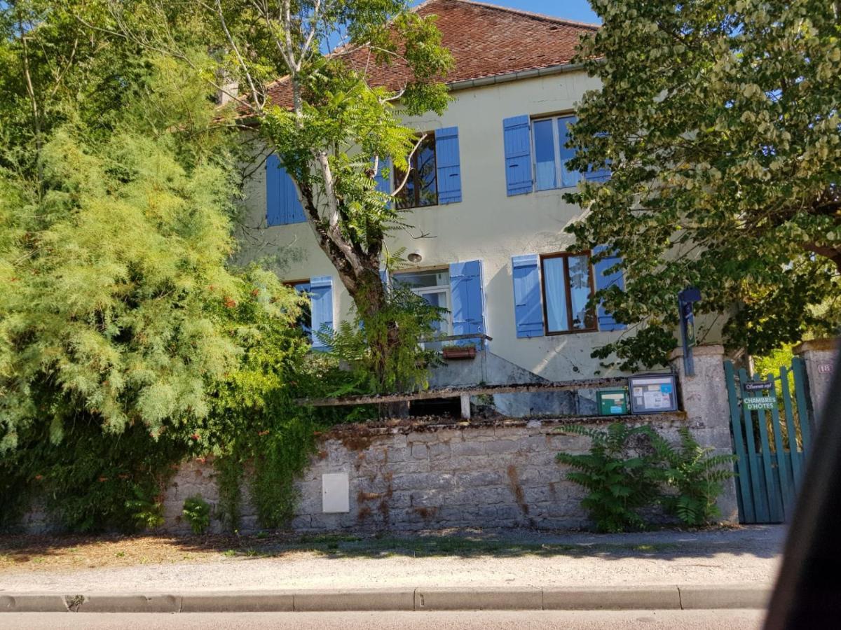 Bleu Bonheur Panzió Dennevy Kültér fotó